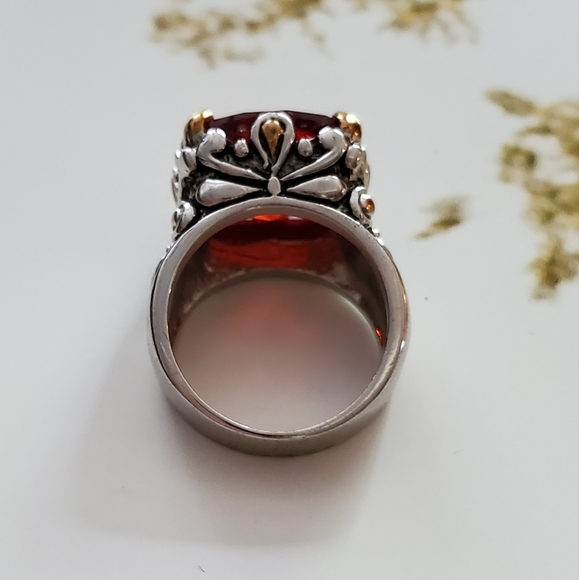 Fabulous Checkerboard Faceting Firey Color Ring - Picture 4 of 11